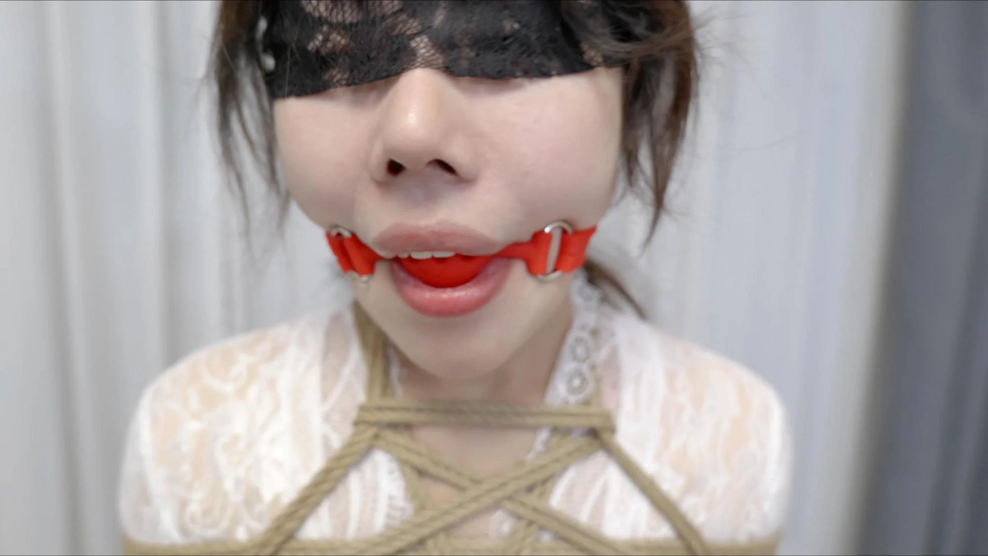 【红鲤鱼】日式紧缚捆绑和驷马,承受力强的新模特首秀 【红鲤鱼】日式紧缚捆绑和驷马,承受力强的新模特首秀