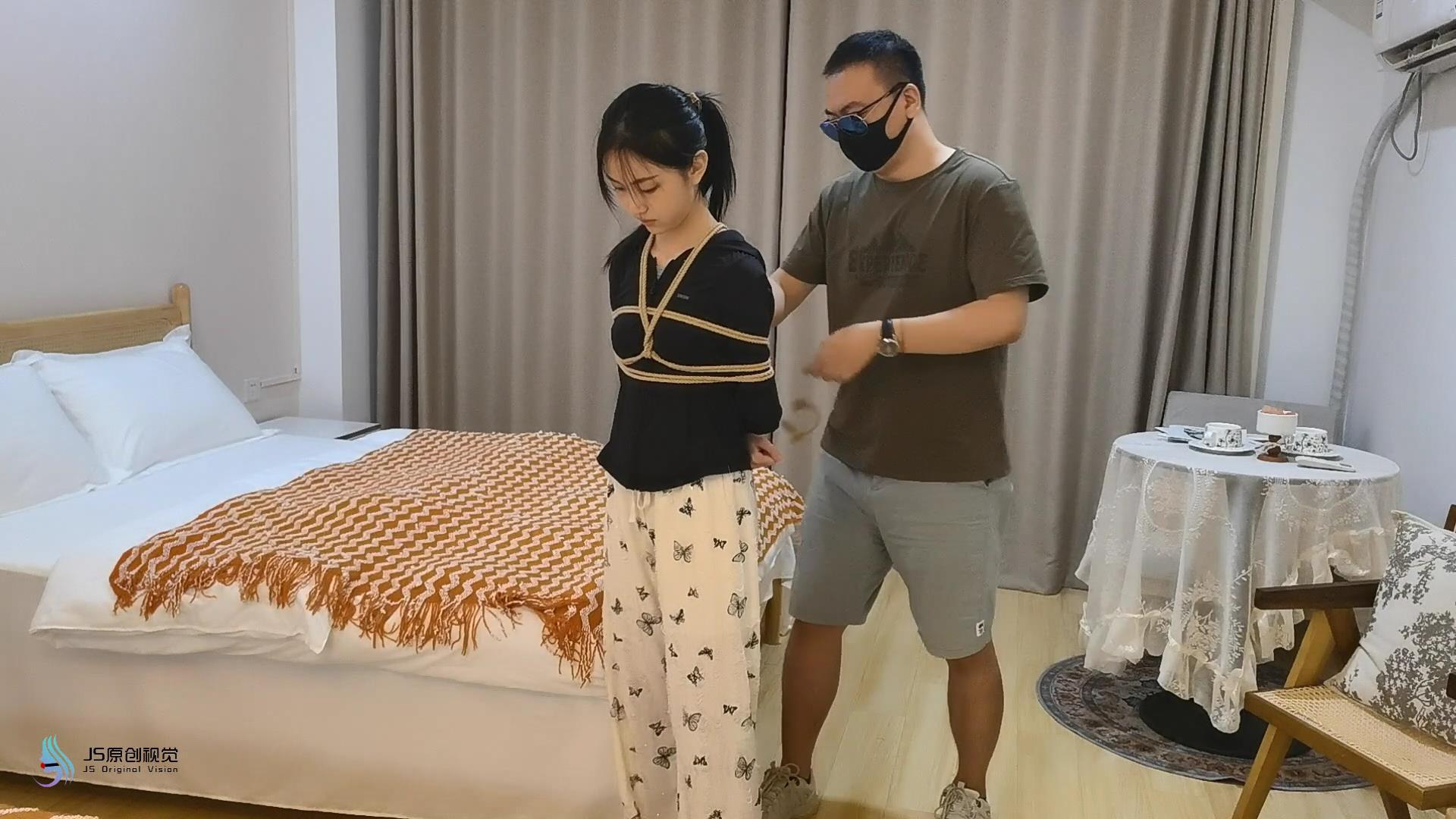 【JS】【流星客】较小妹子的团缚体验