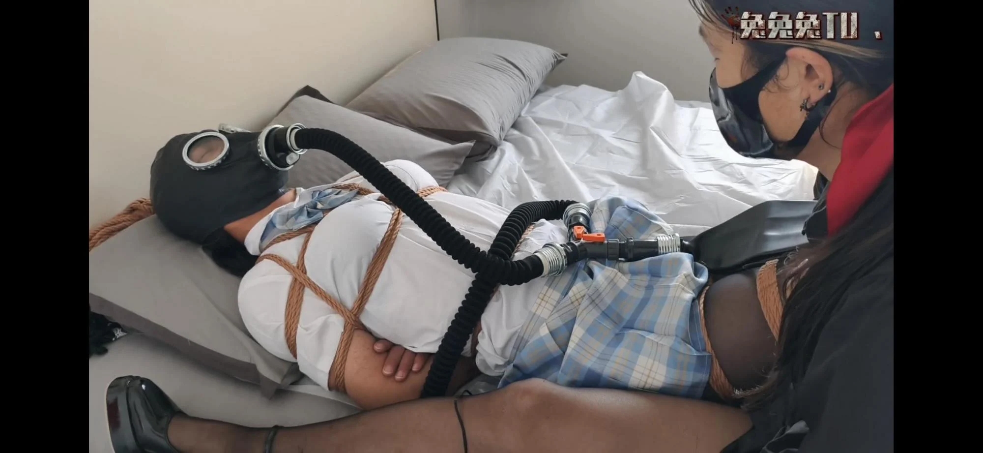 兔兔兔TU 、的约绳日记 1