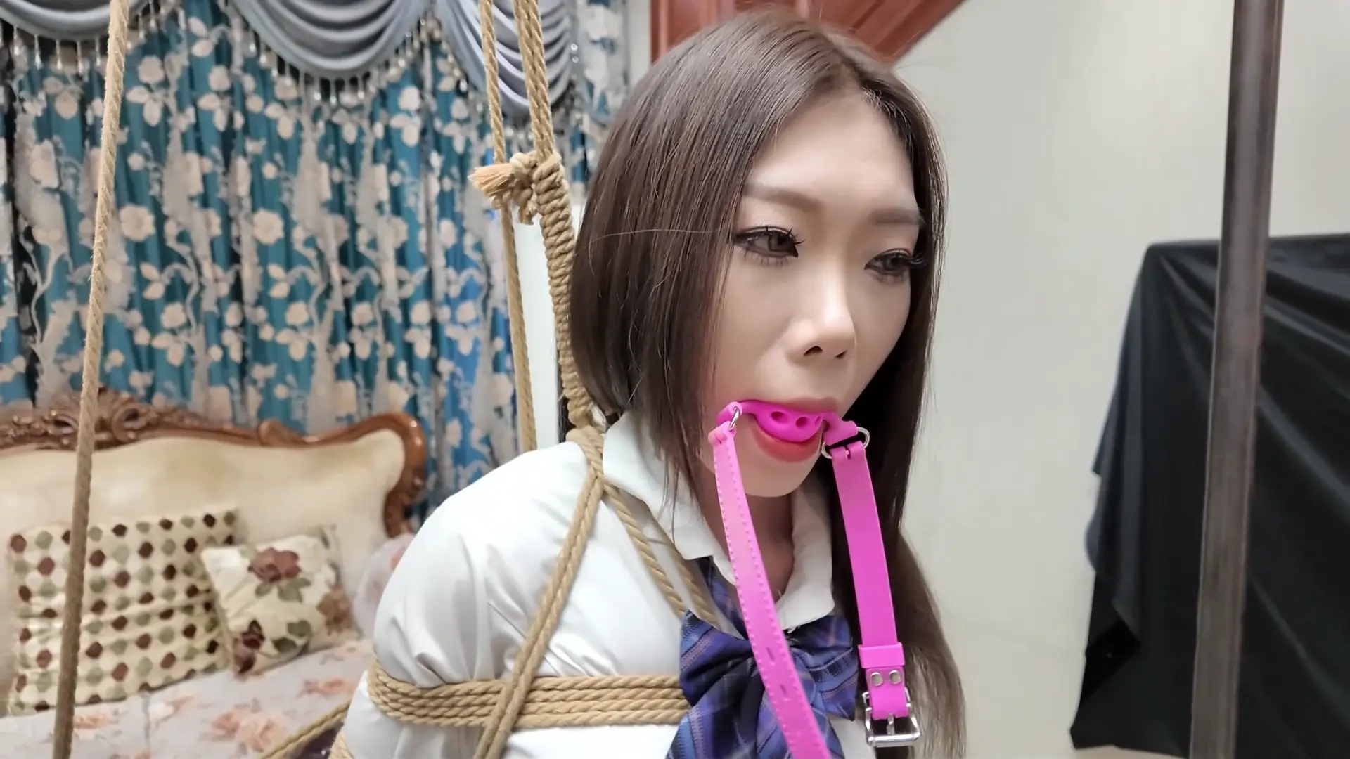 枫叶定制母女题材片《绳疗②—女儿的爱好》