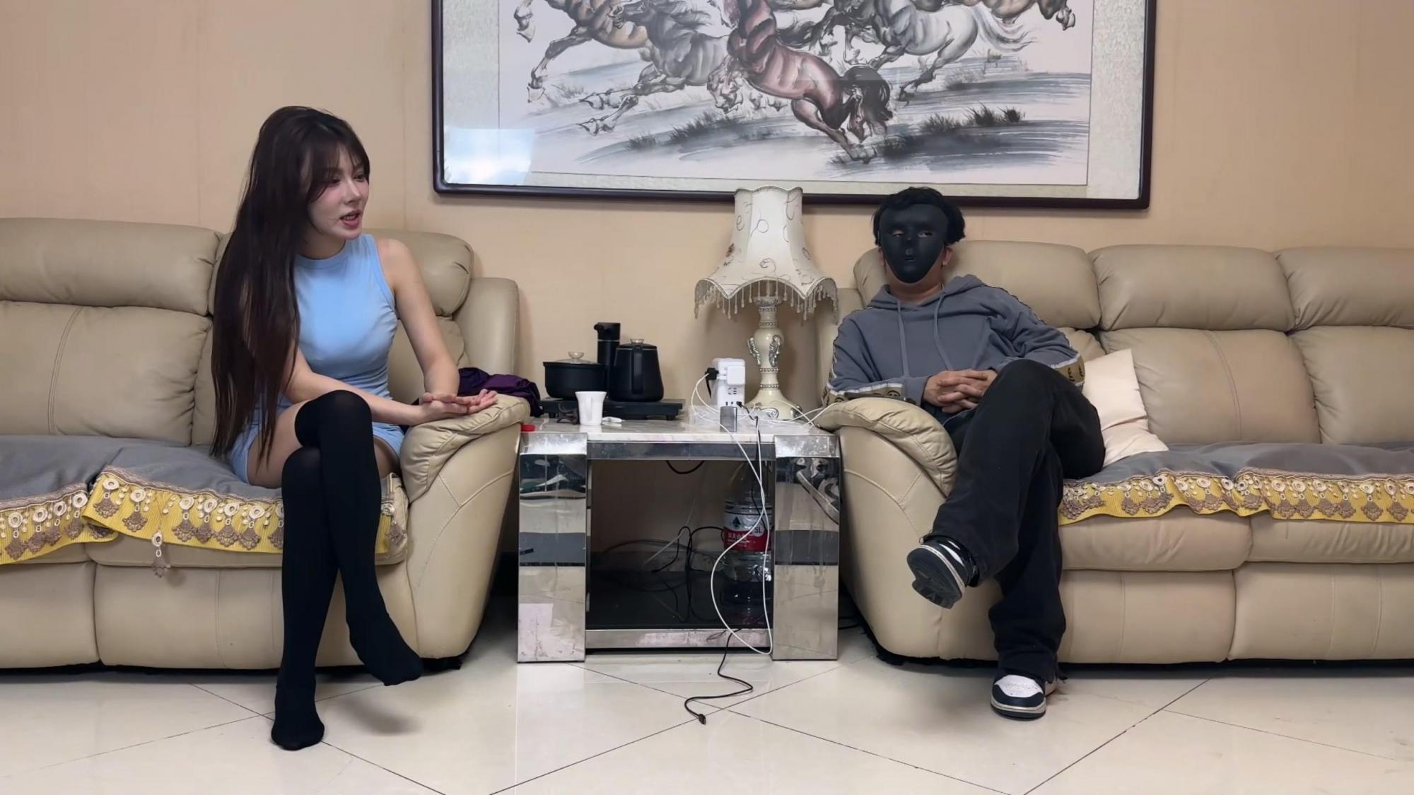 king定拍《超规模熟女安慈合集02 》只截取精彩片段 超诱惑模特安慈 猫眼紧身衣 女教师 双马尾水手服 应有尽有