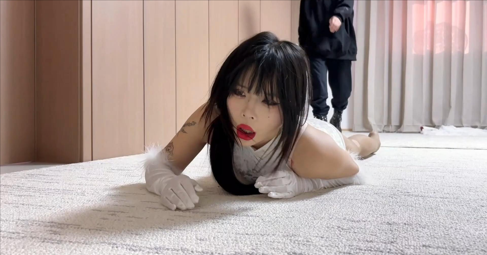 [云雀]纯洁女侠绝命 白洁(曼妮)主演 动图颜色有点奇怪