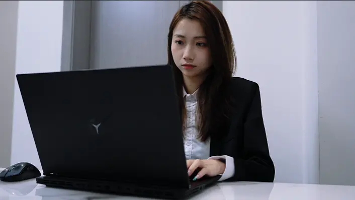 【定制授公映】邪粉诱惑