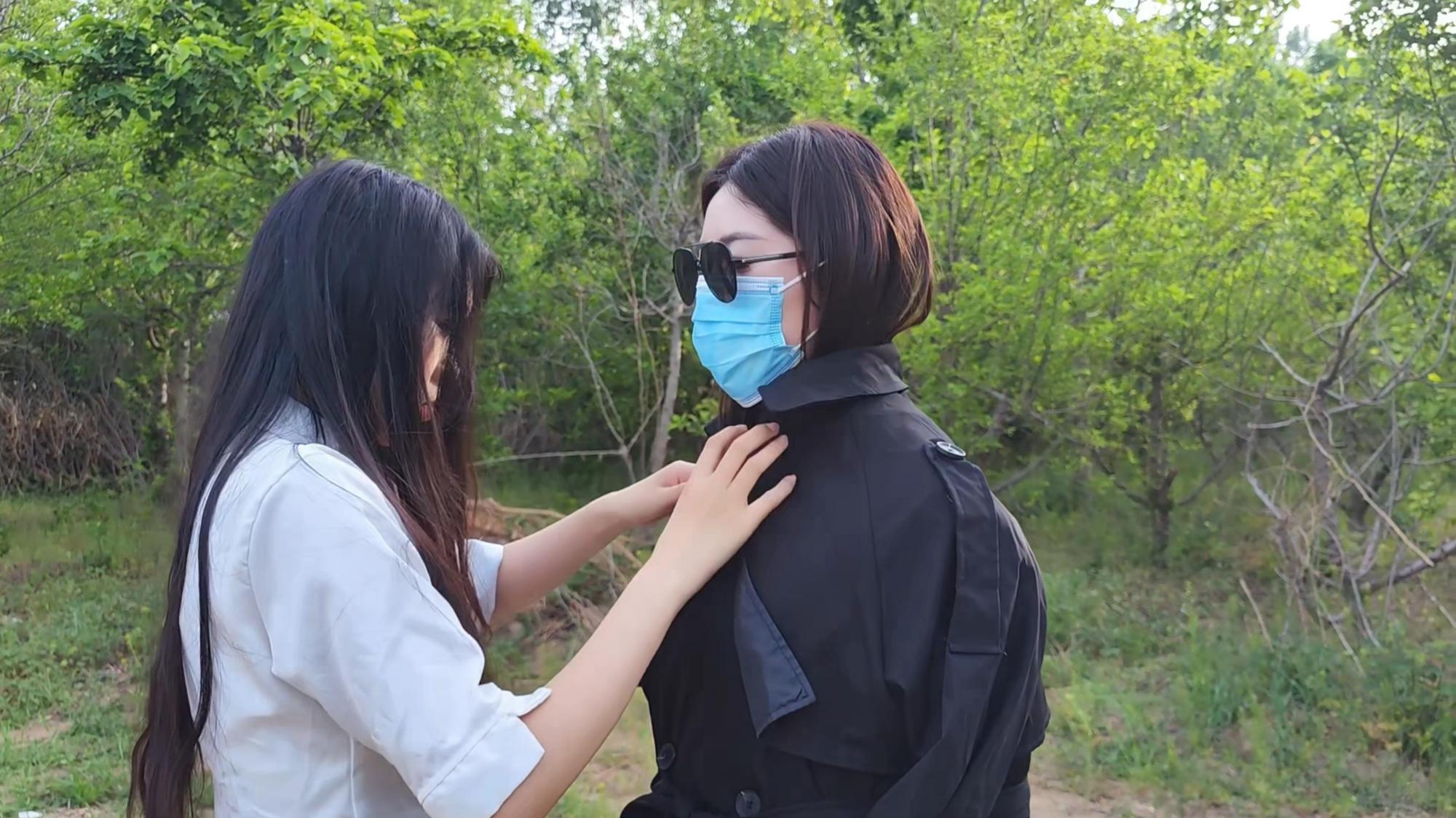 女斗二