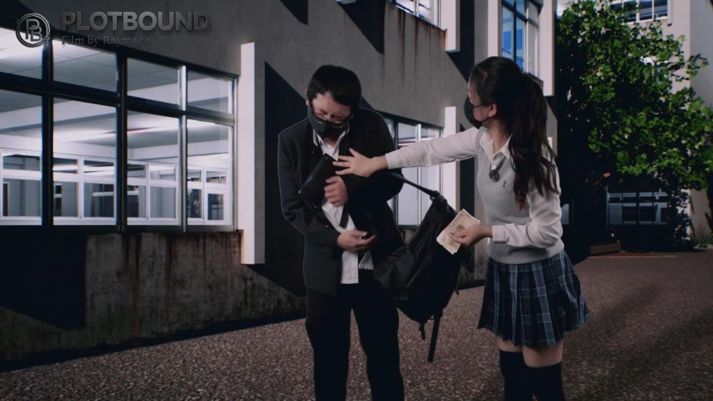 【Raymond】（精品剧情）班花同学和她的老师妈妈1:被班花欺负，她的老师妈妈还回来(精品剧情，大量对话和独白，强势女性，学生与老师，校园，sp，挠脚心，鼻钩，开口器，手指虐口，强迫舔脚，股绳等