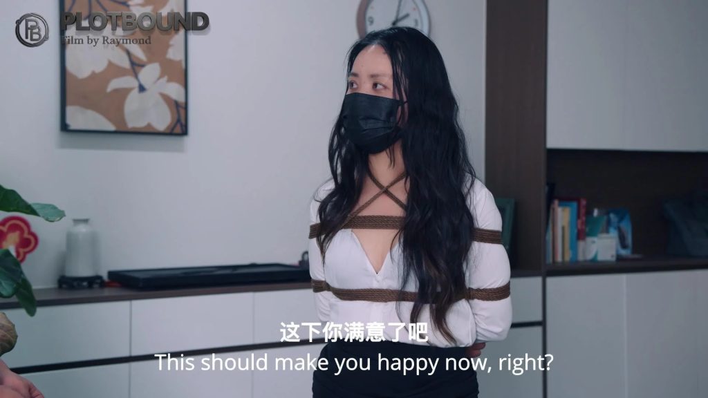 【Raymond】（精品剧情）班花同学和她的老师妈妈1:被班花欺负，她的老师妈妈还回来(精品剧情，大量对话和独白，强势女性，学生与老师，校园，sp，挠脚心，鼻钩，开口器，手指虐口，强迫舔脚，股绳等