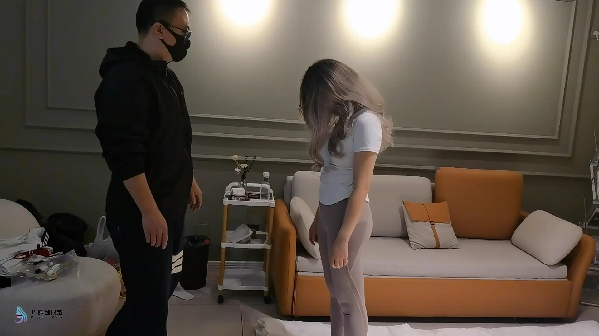 js订拍 美女调查过程中被点穴