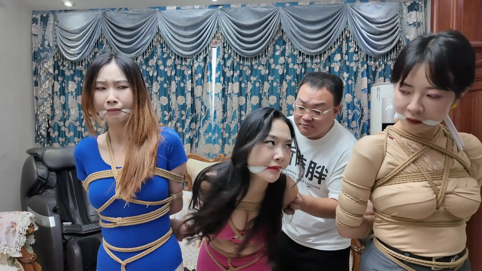 枫叶工作室精品剧情片—《魅影危机：艳缚行动》合集 米粒 佳雯 南清出演紧缚大戏  含绳量极高 剧情跌宕起伏看点满满