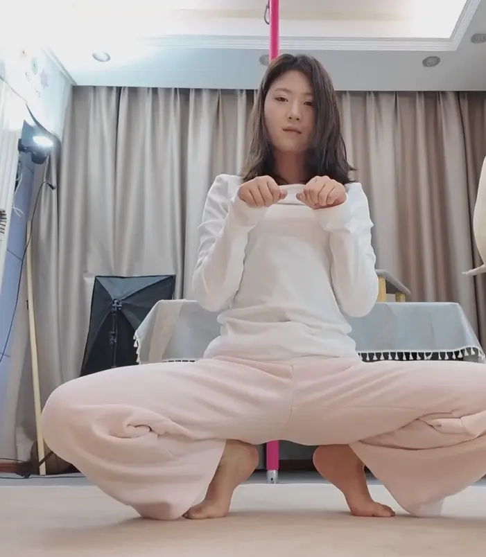 《最羞耻的游戏》魏灿