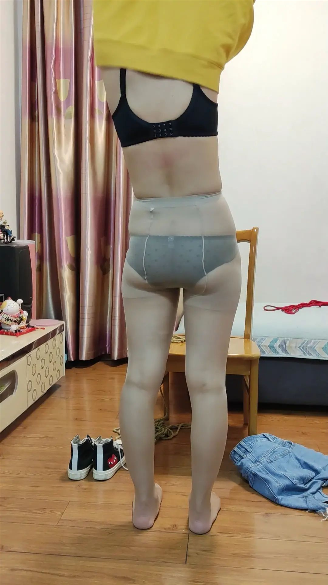 二月二羊抬头——绞刑Ⅳ失禁
