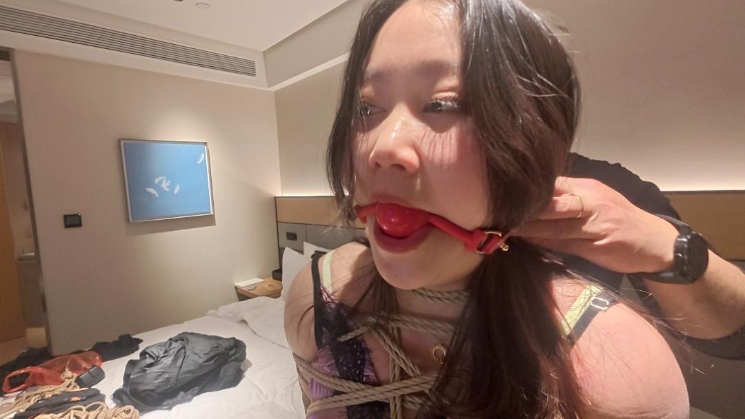 客户体验紧缚美娜1