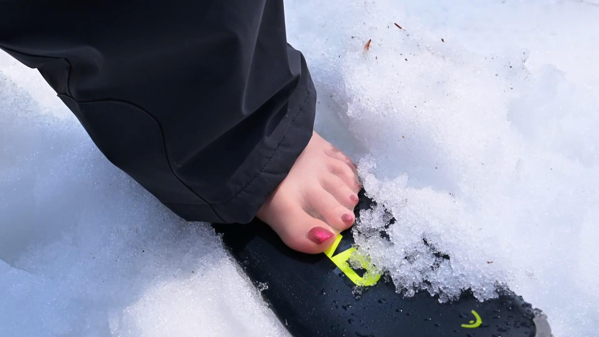 雪境蜕衣极度诱惑