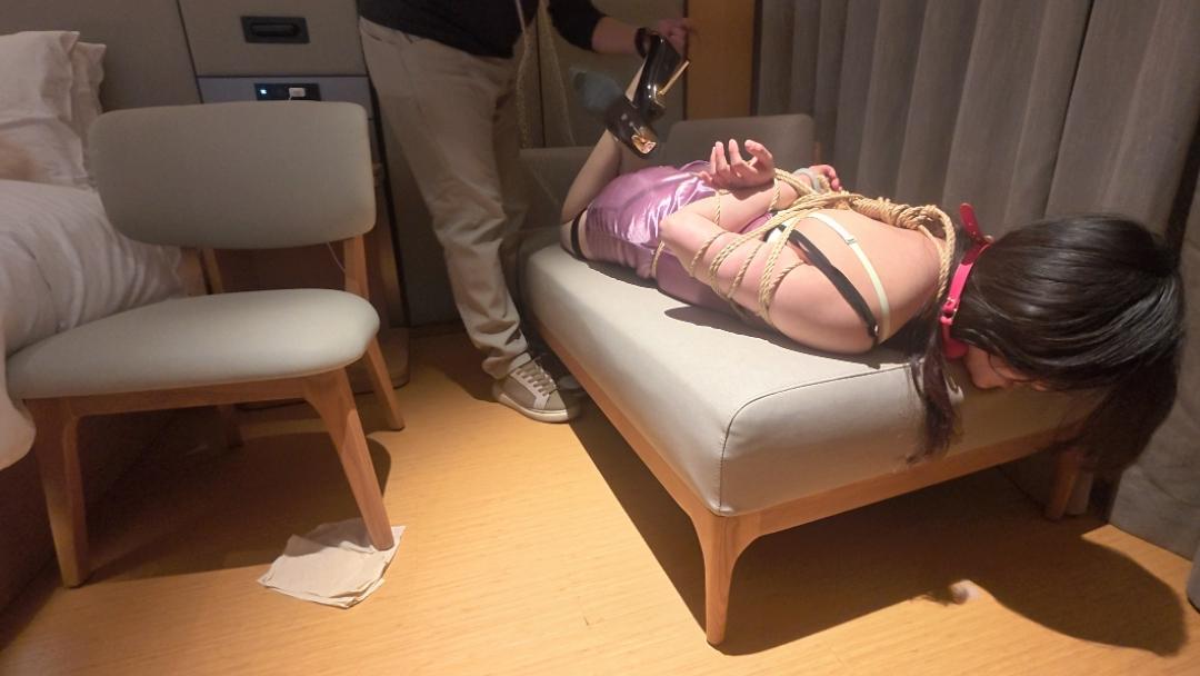 客户体验紧缚美娜1