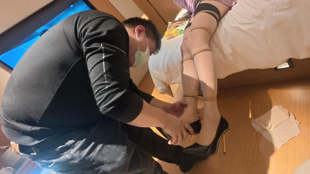 客户体验紧缚美娜1