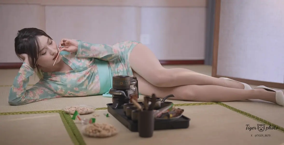 秦韵绳屋定拍，玖儿下午茶