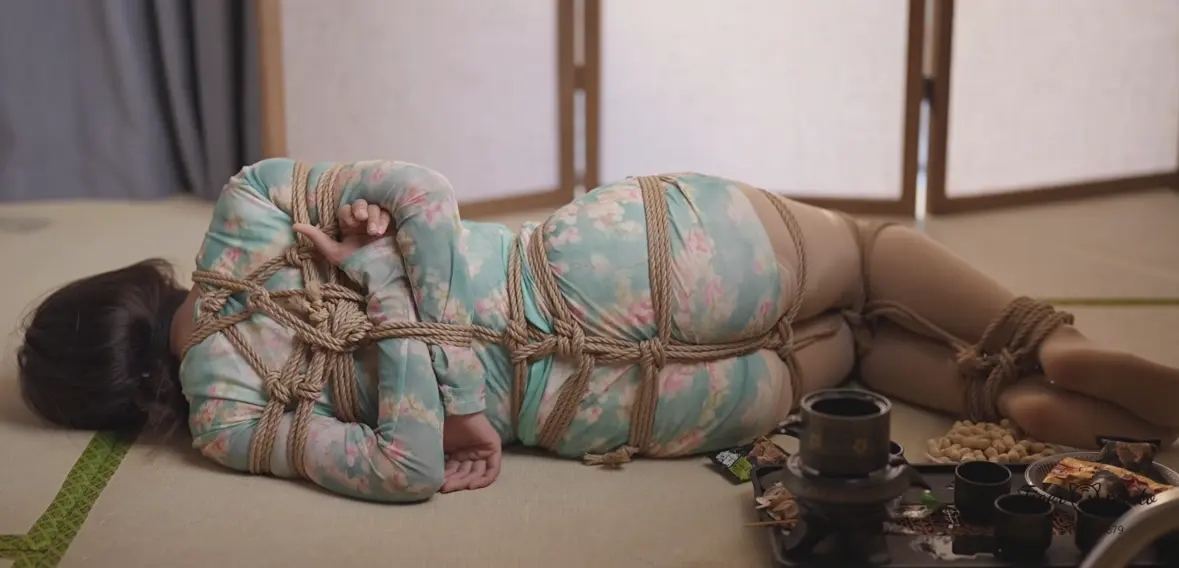 秦韵绳屋定拍，玖儿下午茶