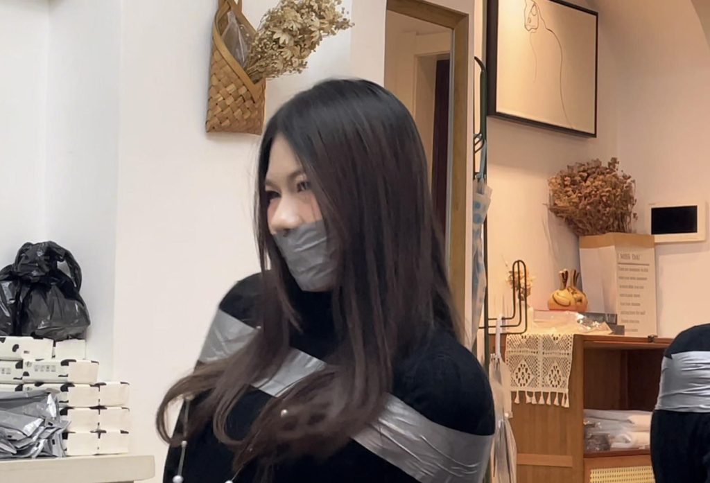 【缚艺录】【小程】【小卫】2位新模，御姐与甜妹的反差，胶带捆一波