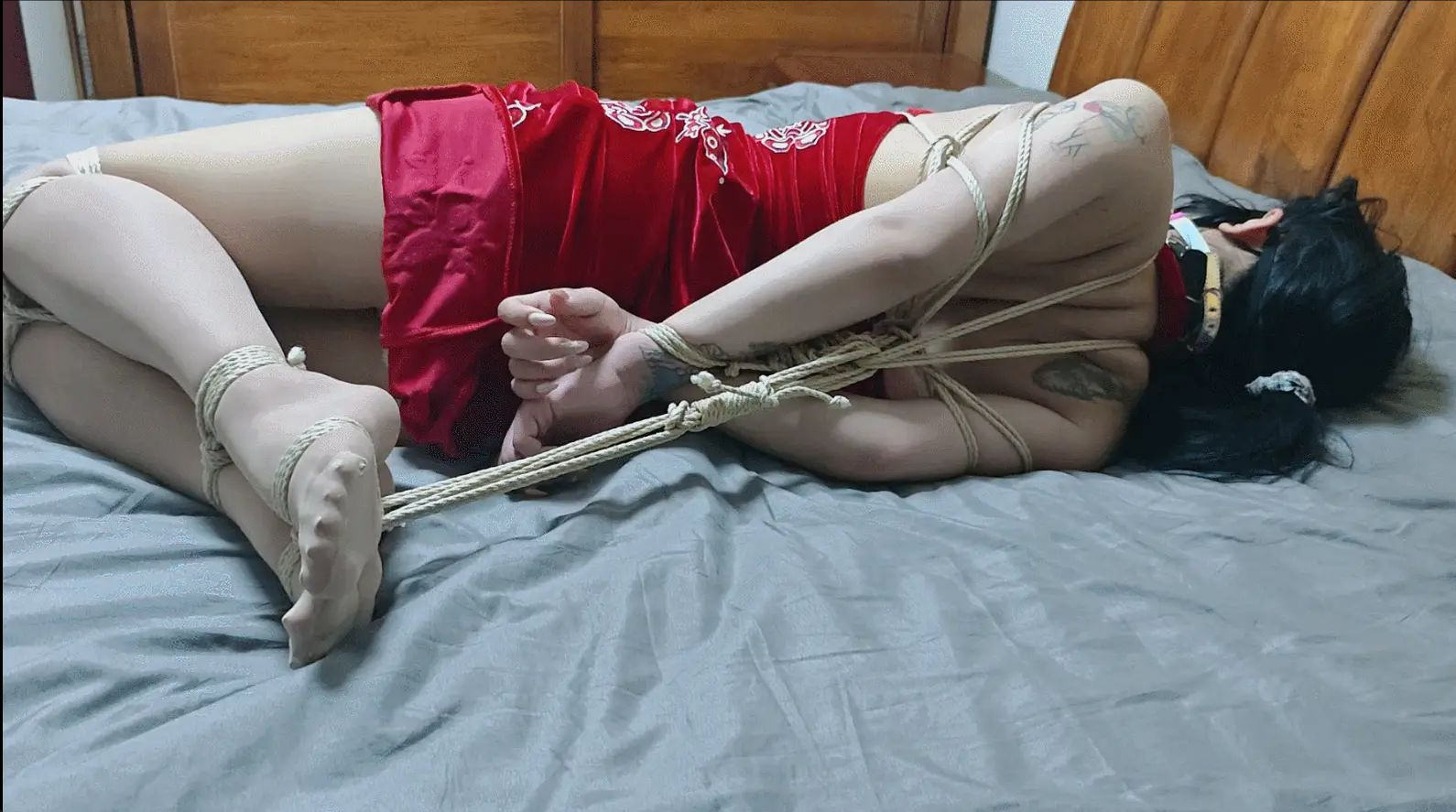 【墨色】艾达王cos驷马紧缚 眼罩口球 项圈牵引