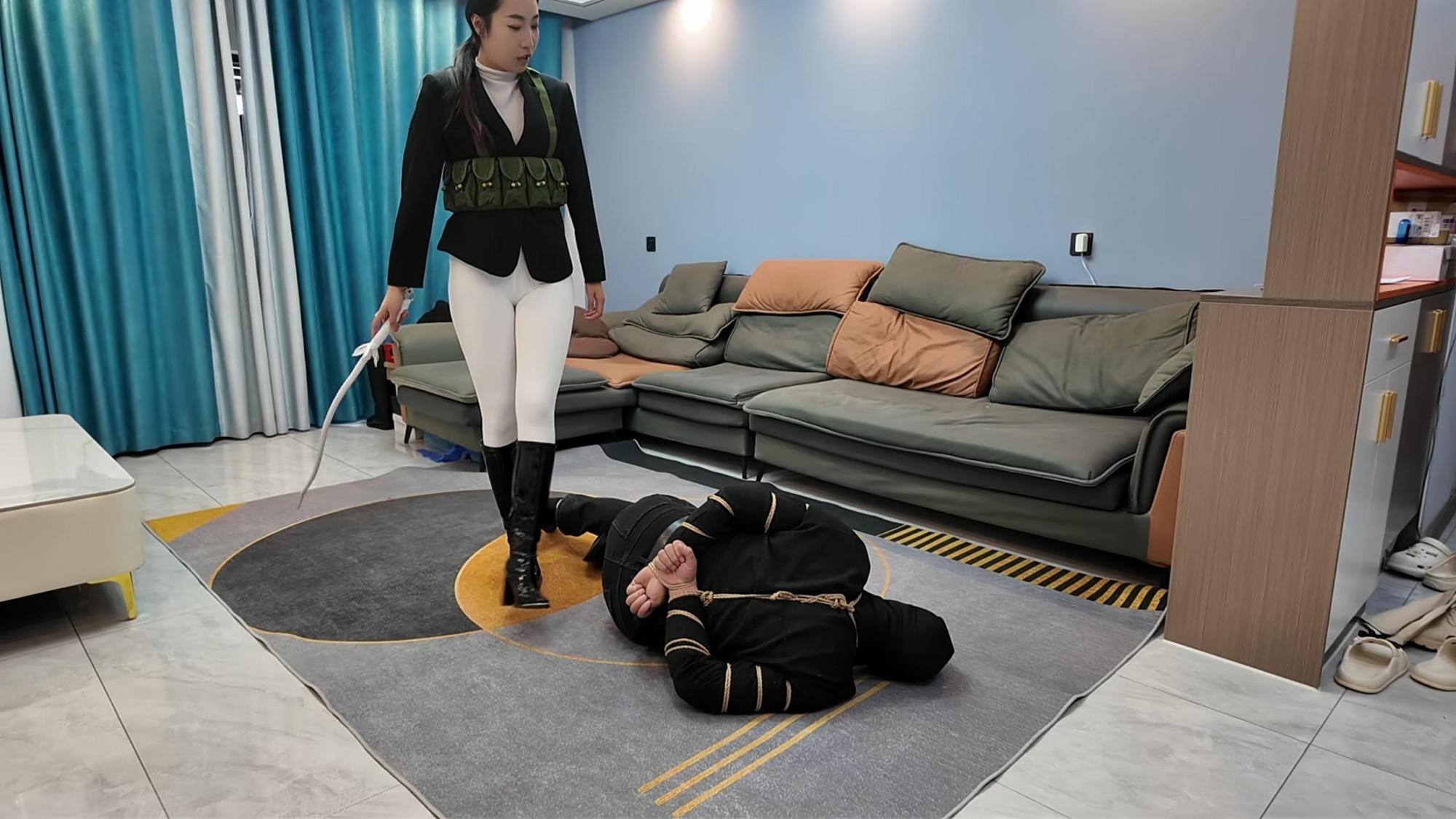 抓小偷之小韩姐妹花