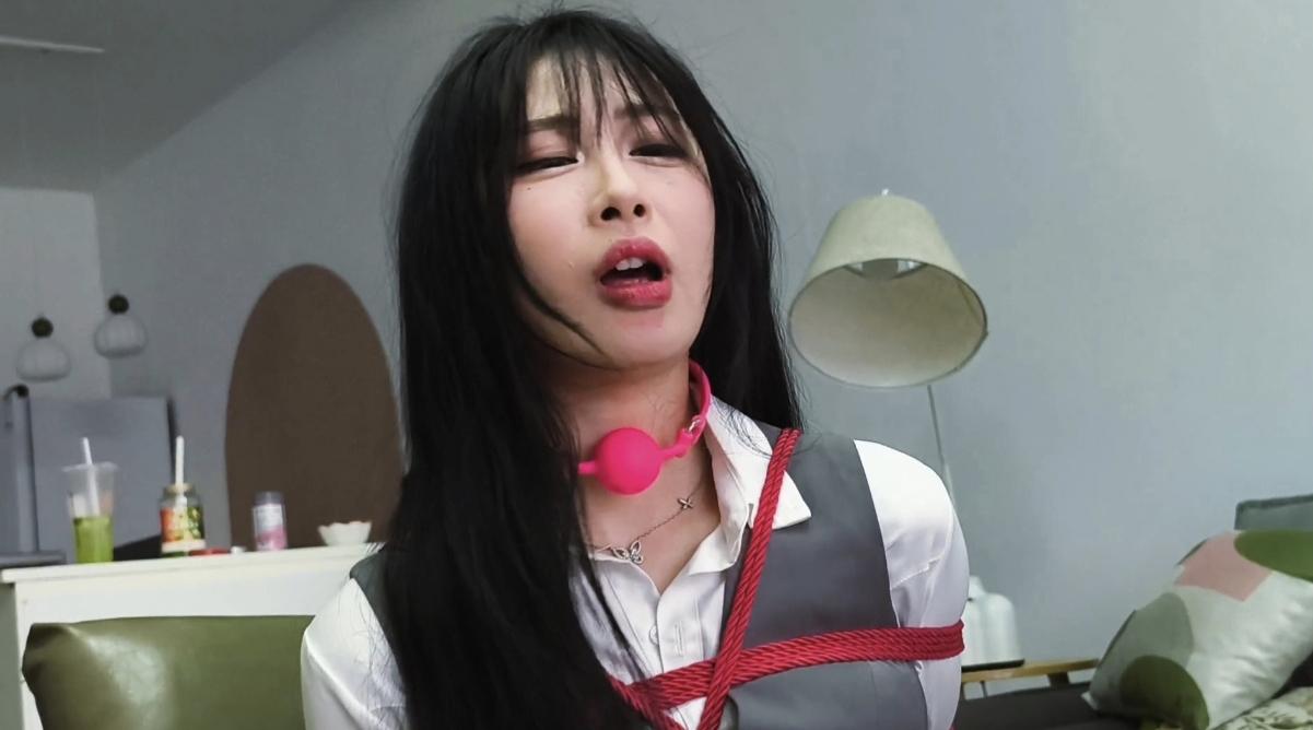 【禾一原创】新模(绳艺访谈体验) 清纯可爱甜美 可御可甜 什么风格都能驾驭表情管理包括挣扎反应都很棒 【禾一原创】新模(绳艺访谈体验) 清纯可爱甜美 可御可甜 什么风格都能驾驭表情管理包括挣扎反应都很棒