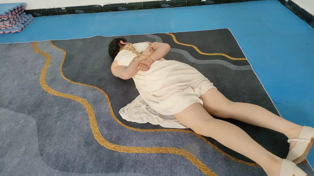 【山鬼工作室】韩璐抢老公，小三被抓包