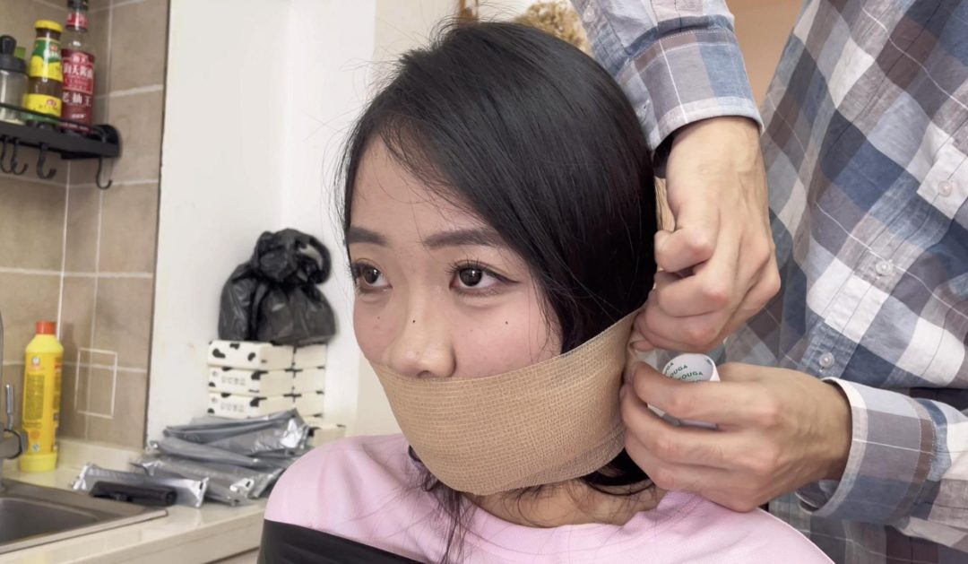 【缚艺录【陶陶】黑色胶带的缠绕