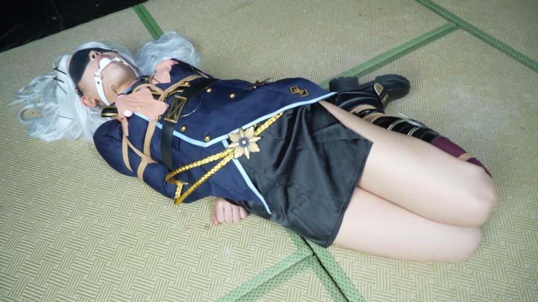 象人定拍-小0-空崎日奈来袭！！绝美cos加上无情暴虐