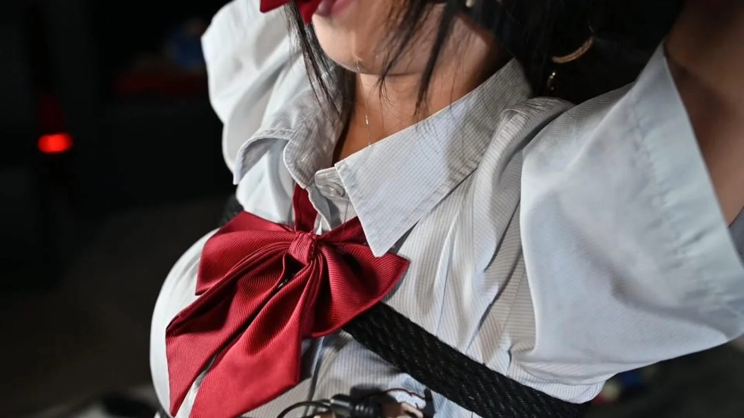 【绳欲club032】地雷系女主 新模特诺诺 百合贴贴 下手超狠 真实原味现脱堵嘴 多种姿势spTK超长时间虐待求饶也不会停下来