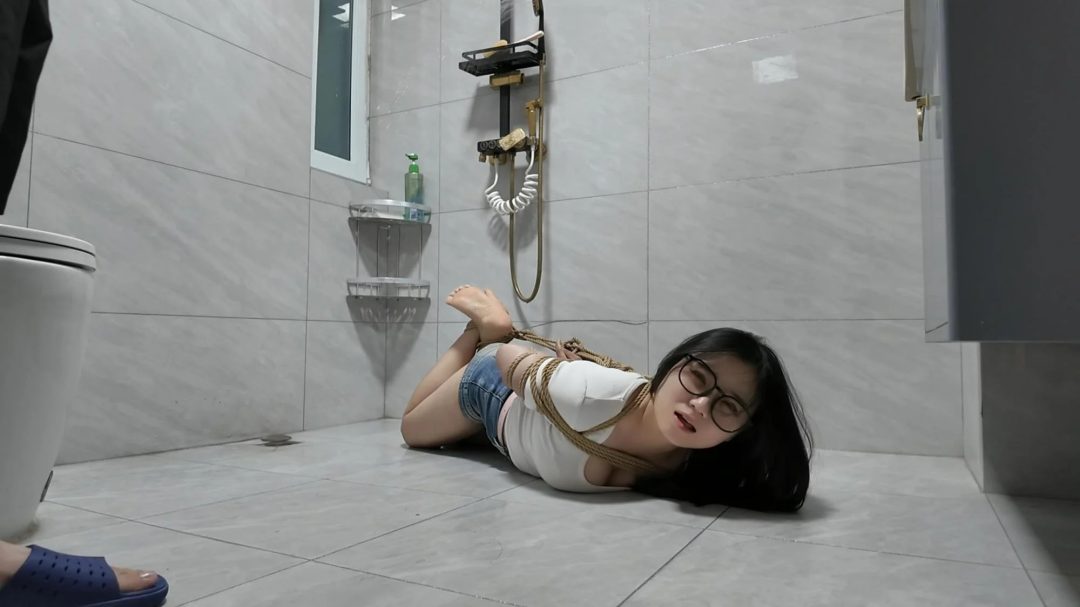 小遥刑讯训练下