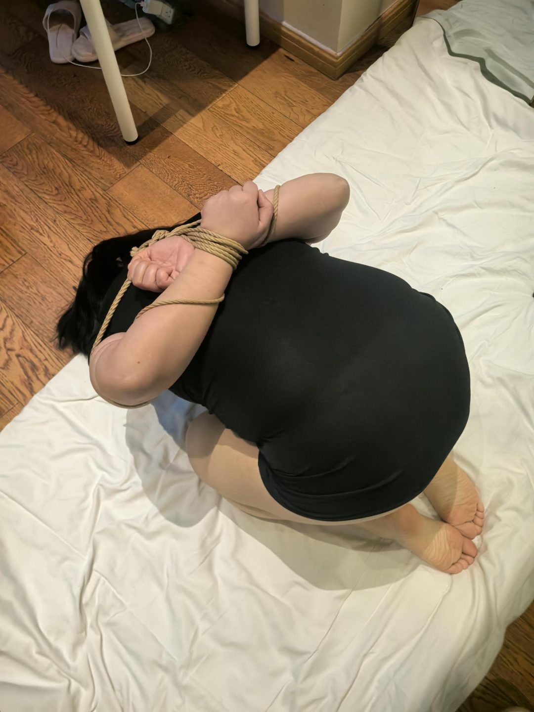 肉货妞妞的捆绑试镜体验