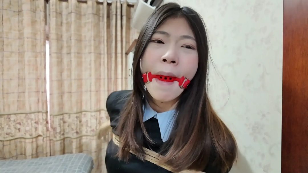 尤物收藏夹·婧伊·家庭教师的劫难