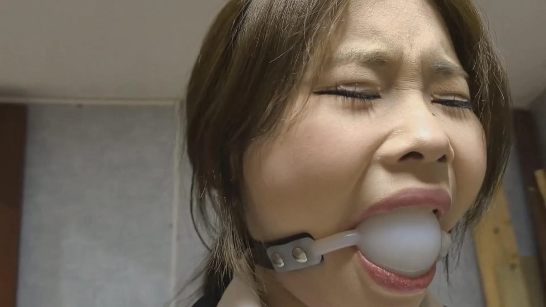 绳屋藏娇 定拍：超大口球极限直臂吊脖