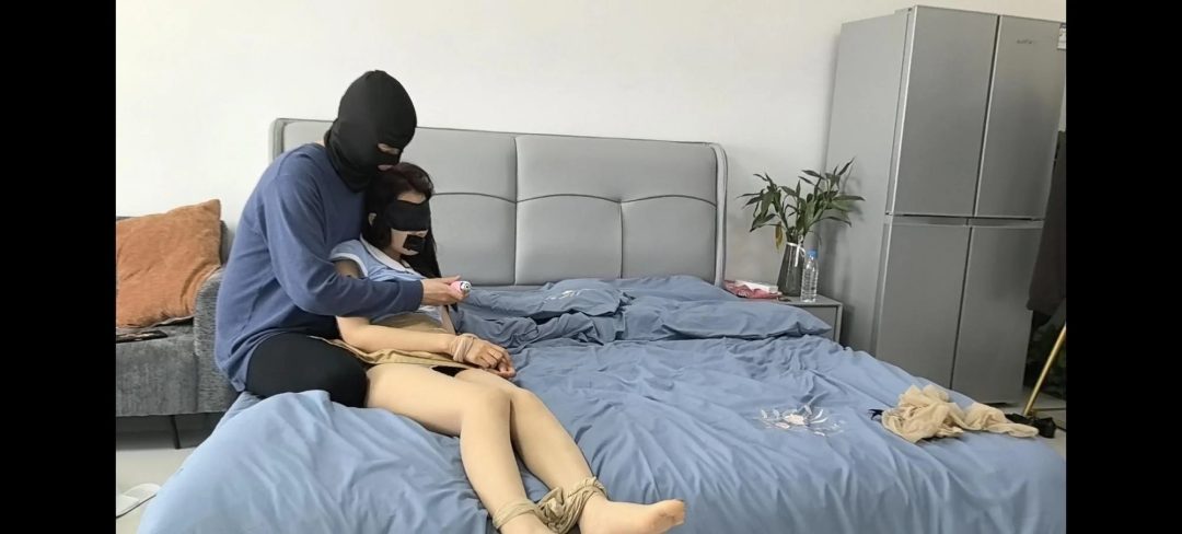 视觉感官剥夺|反复捂晕翻白眼|TK|开档肉丝捆绑|抚摸蹂躏