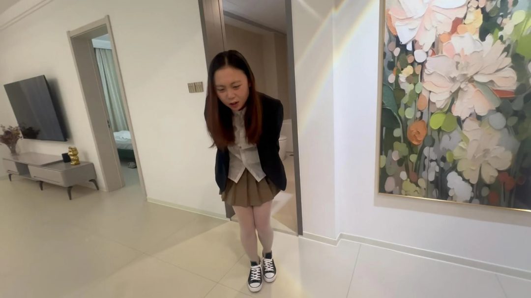 【束人映像】定拍转公映 【白嫩女大灌肠排泄抑制试炼】三段灌入 + 三段不同方式抑制 + 三次排泄 十多只开塞露全部用光之后被彻底征服