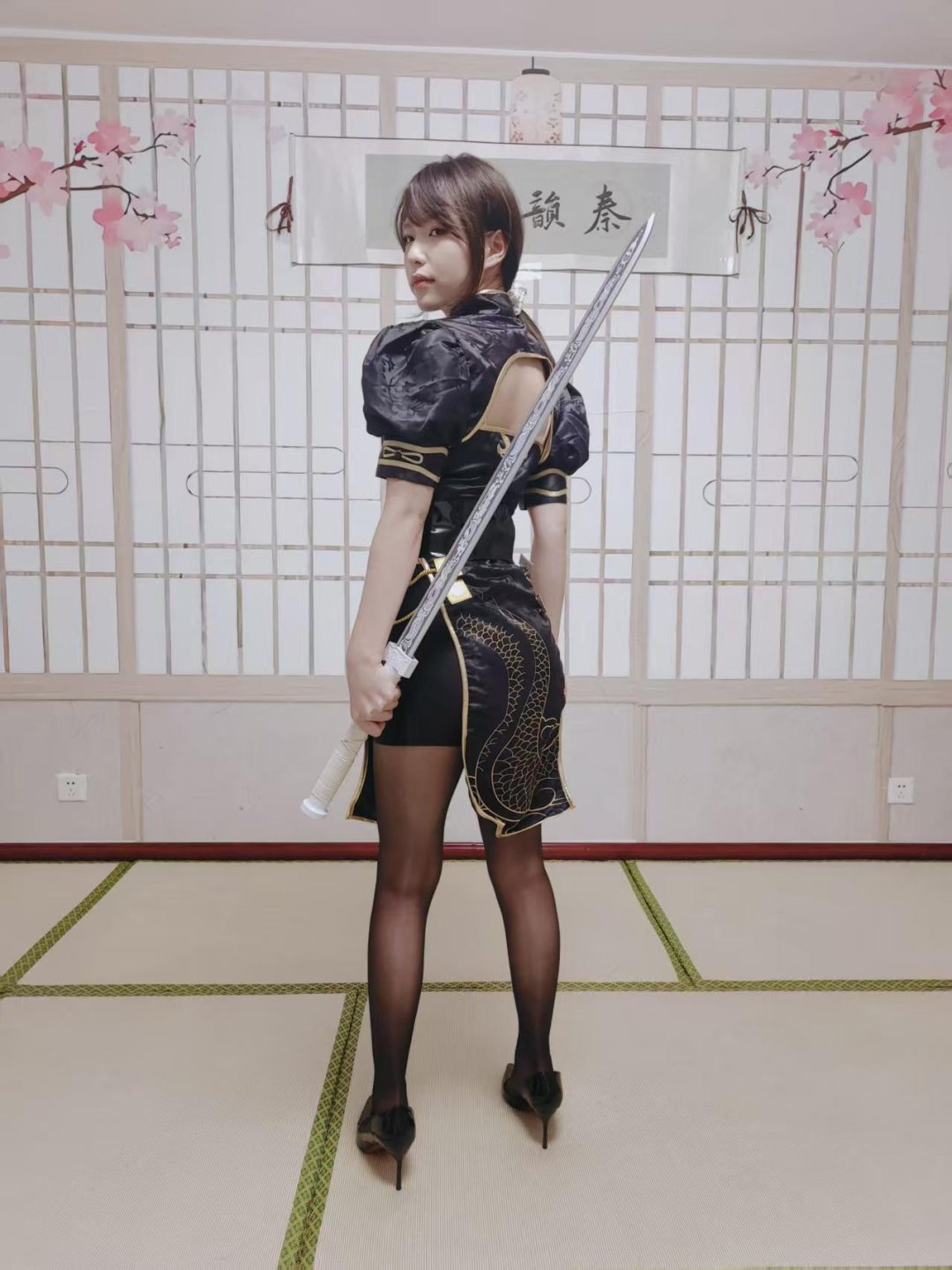 秦韵绳屋 cos宁红叶的小姐姐