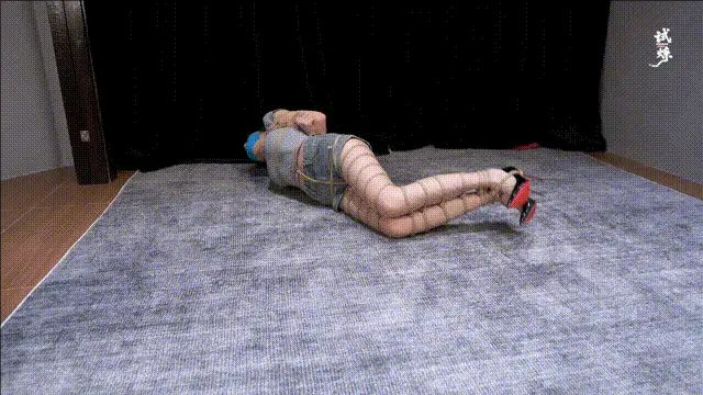 【试炼工作室】- 眼镜妹返场挑战超紧蛇缚逃脱现金奖励郊狼电击干扰档位逐渐递增