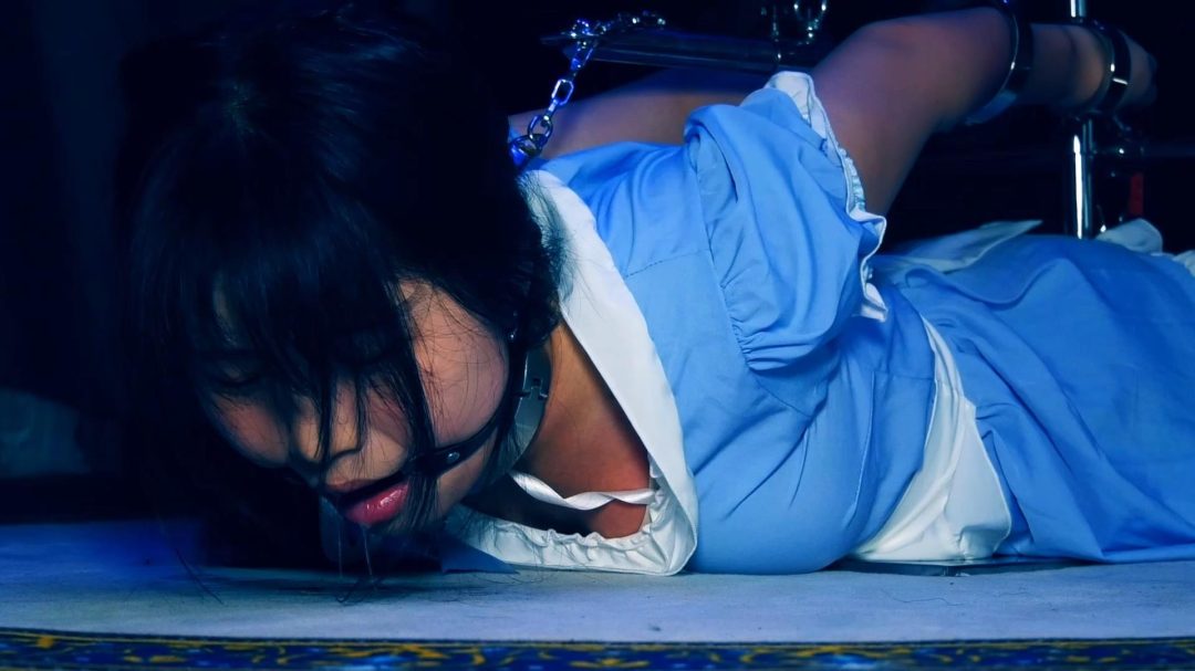 流口水的女M
