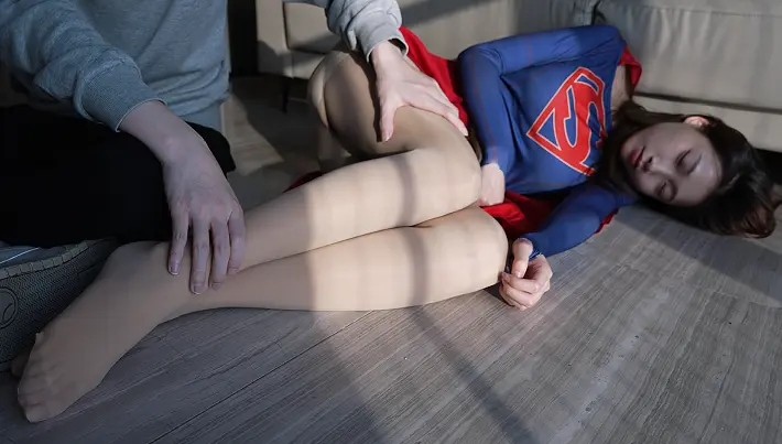 【定拍转公映】邪恶女超人战败