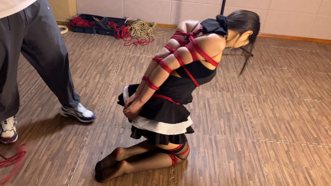 【山鬼工作室】动动极限三个姿势，美人落泪