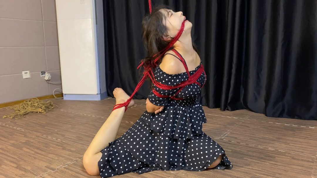 【山鬼工作室】动动极限三个姿势，美人落泪