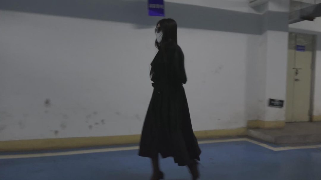 逍遥定拍作品《开始的一天上集》，绳模就算是睡觉也要被捆绑堵嘴的