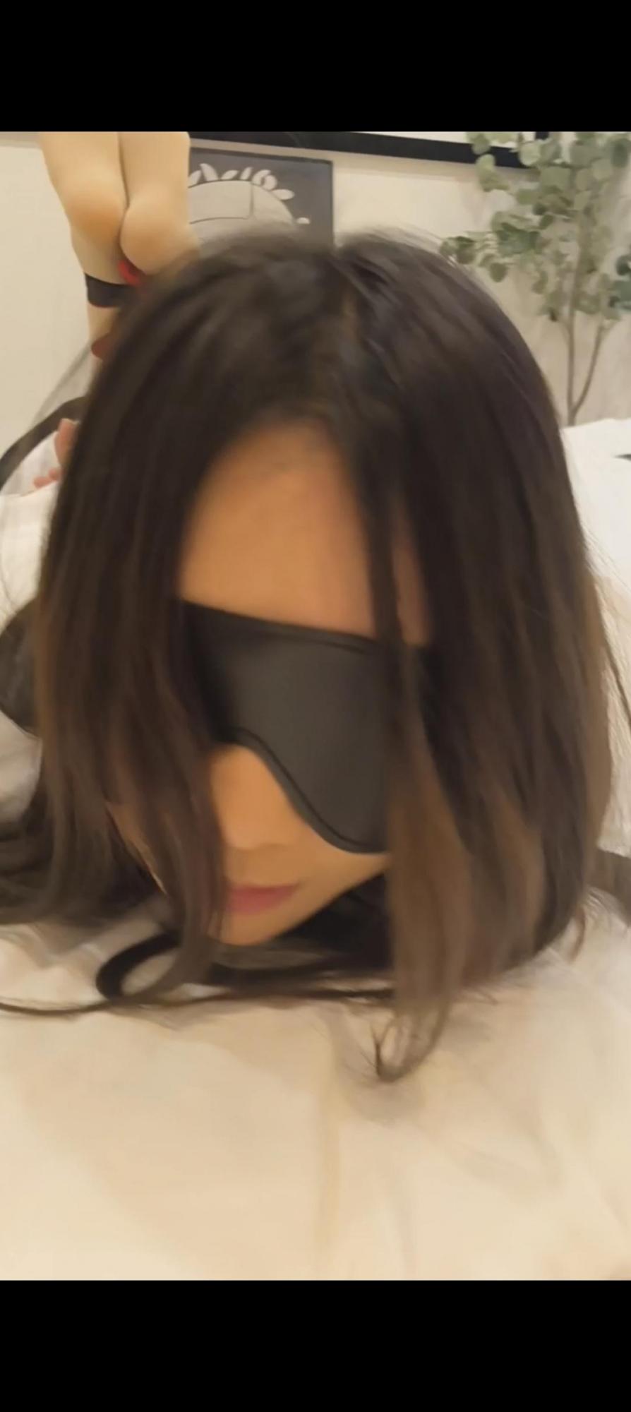 新人小林 台湾人 很怕痒 黑色和肉色长筒袜tk