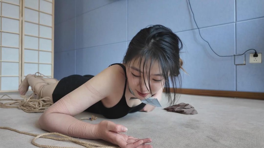 绳屋藏娇 定拍：求饶惨叫的贝贝