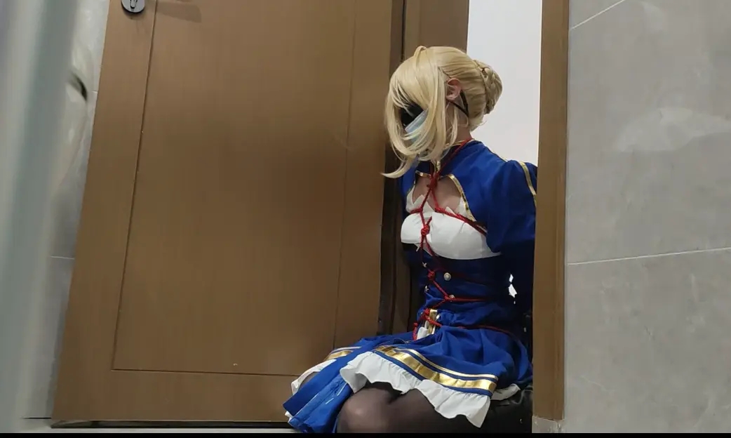 星铁Saber联动COS定拍