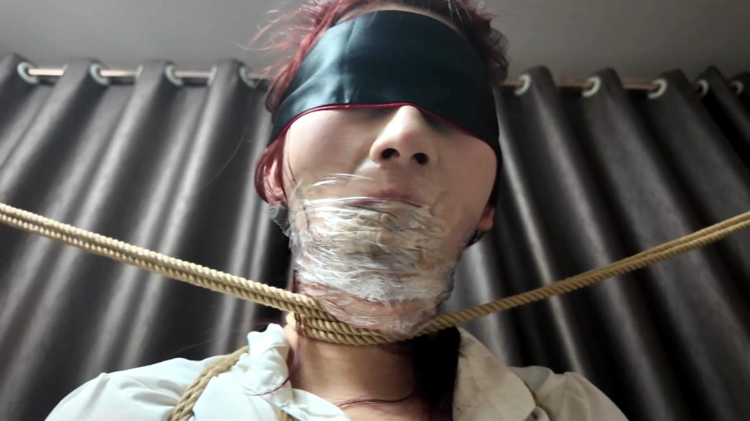 一绳所爱定拍—《捆绑体验》下，灿灿依依先后遭遇假捆绑与真捆绑