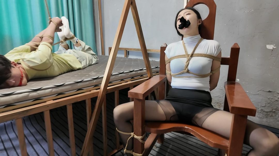 母子捆绑游戏之遇险下集