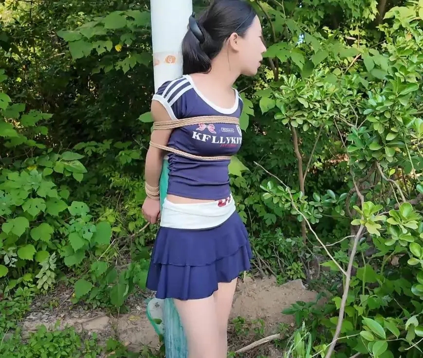 空虚大公子 运动小美女杨若琳户外