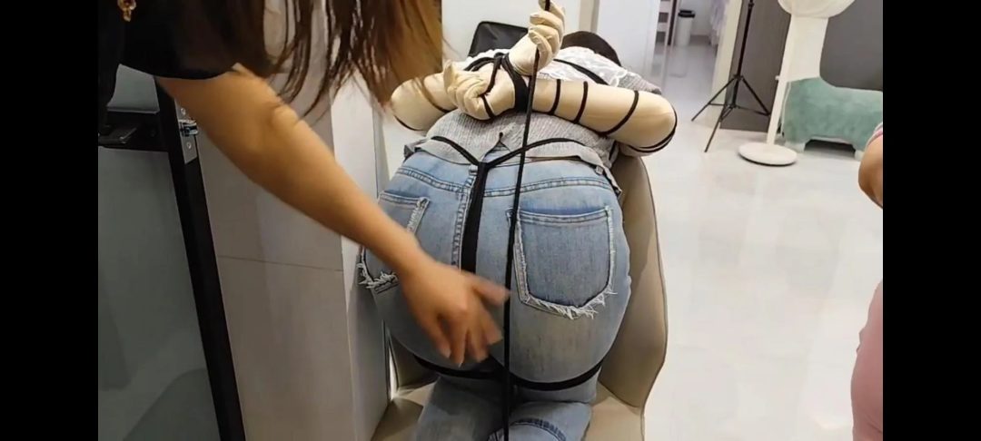 肆零叁 角色扮演（三个女人一台戏）