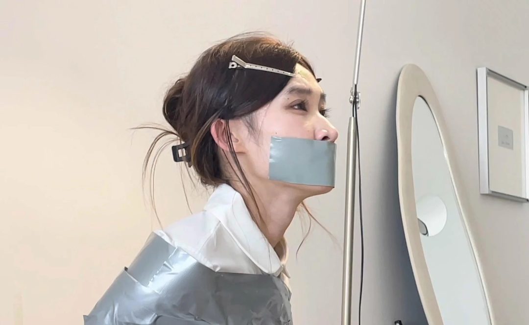 【缚艺录】【小伟】新模的胶带捆绑体验
