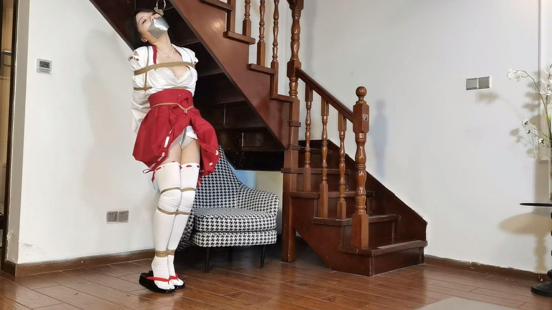 星期三十三【嫣儿】定拍红白巫女其二